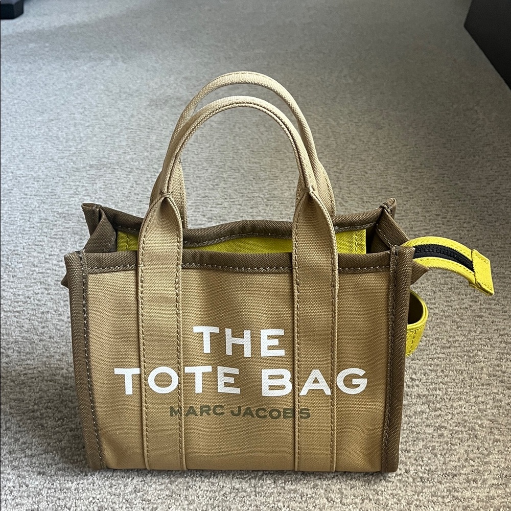 Marc Jacobs The Tote Bag
